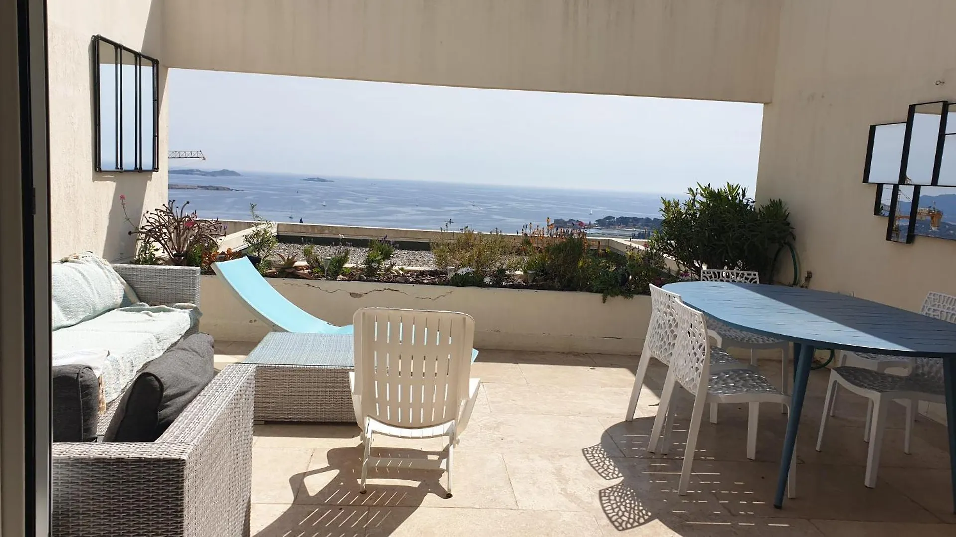 דירה Vue Epoustouflante Sur Bandol & La Mer 2 Pieces, Piscine Tout Confort 4 Etoiles, Tres Calme, Terrasse Spacieuse Sans Vis A Vis, Parking Prive Residence Standing צרפת